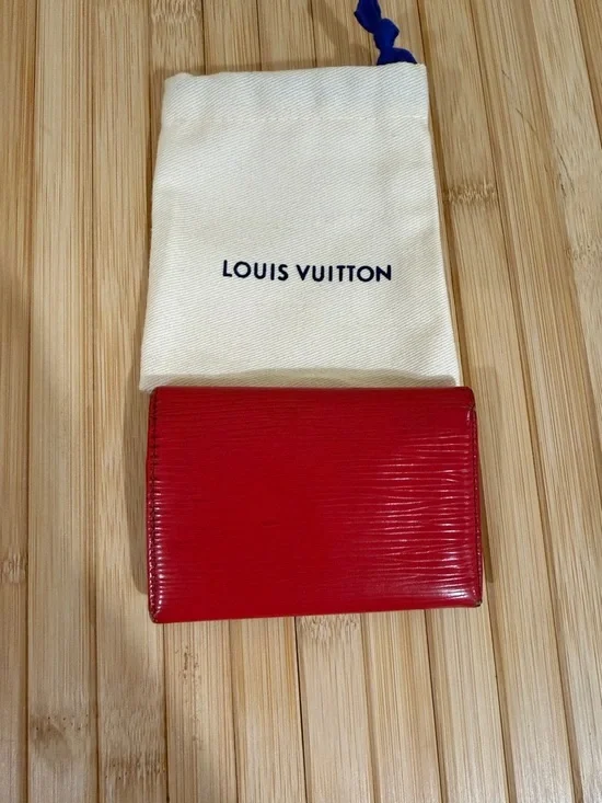 Louis Vuitton Epi Leather Key-Holder Wallet Authentic Louis Vuitton Keychain - Picture 2 of 13